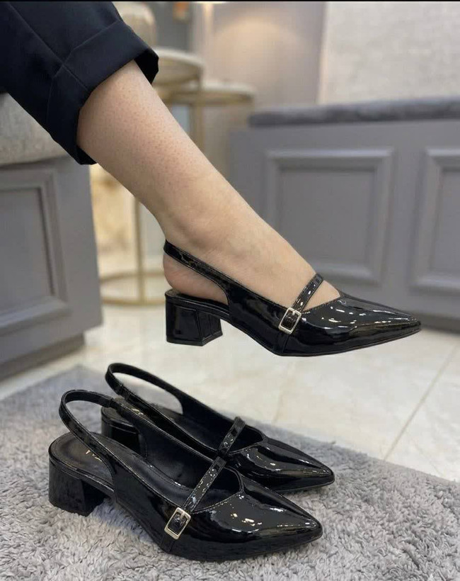 صندل زنانه مجلسی مشکی با پاشنه ۳ سانت و طراحی slingback