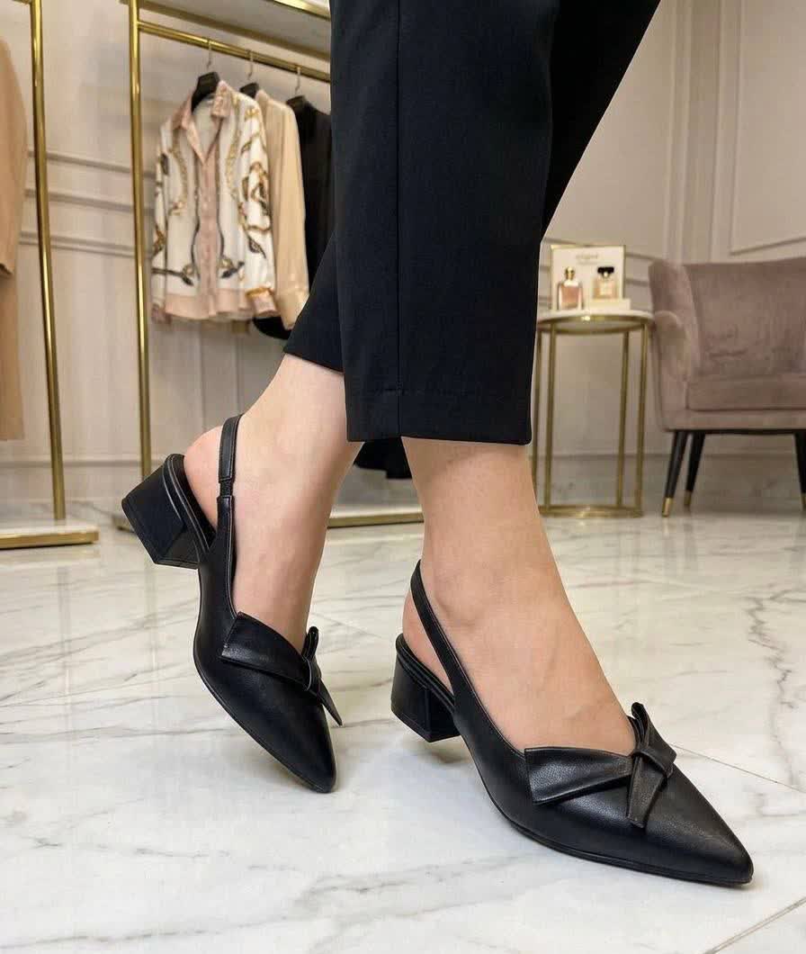 صندل زنانه مجلسی زنانه در مدل slingback با طراحی رسمی و شیک