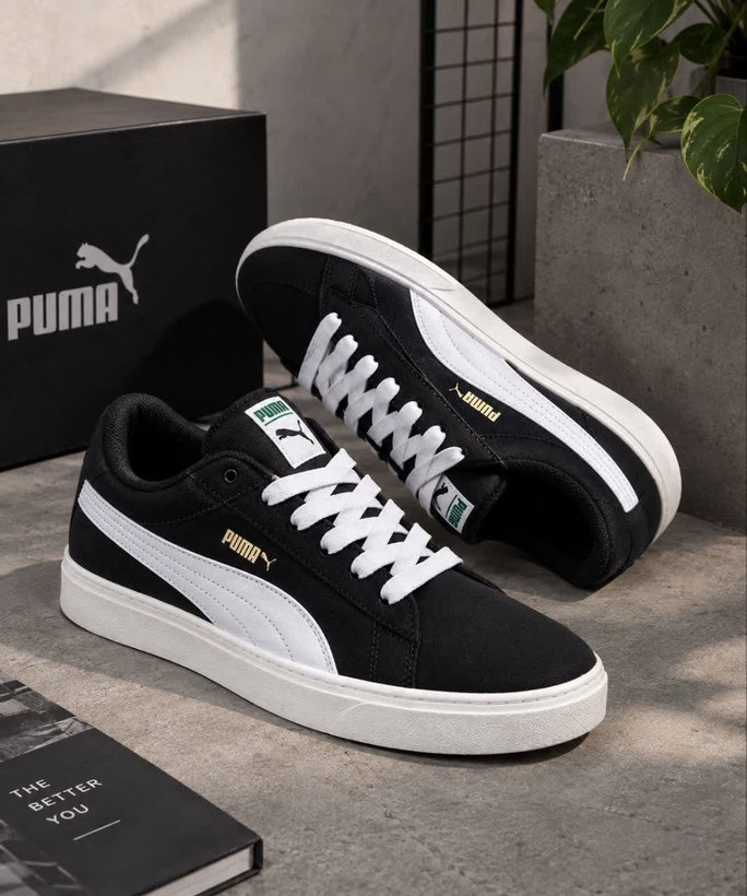 نمای زاویهدار و کالج چندگانه از پشت، روبرو و زیره دوخت کتانی پوما Puma