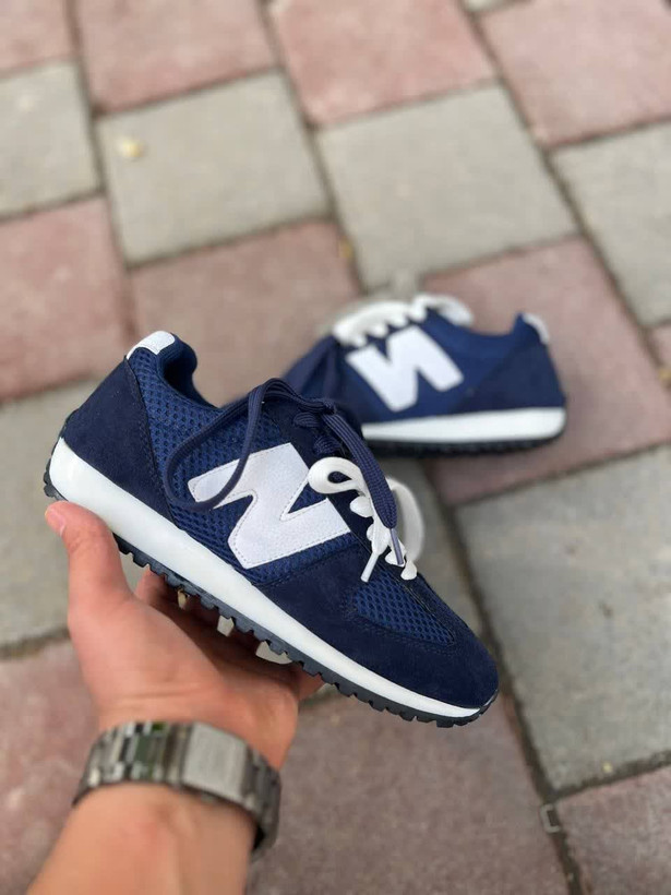 کفش کتانی زنانه نیوبالانس New Balance مدل رانینگ کلاسیک زیره PU سبک | سایز ۳۷ تا ۴۰